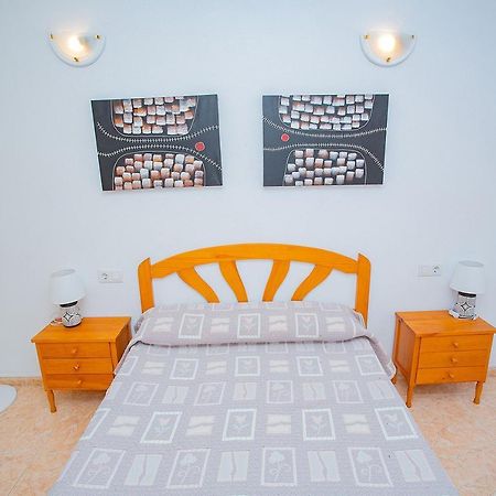 096 Pleasant Place Luis - Alicante Holiday Torrevieja Exterior foto