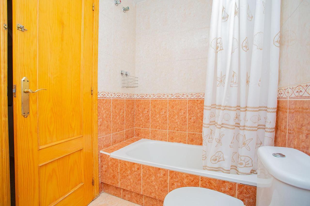 096 Pleasant Place Luis - Alicante Holiday Torrevieja Exterior foto